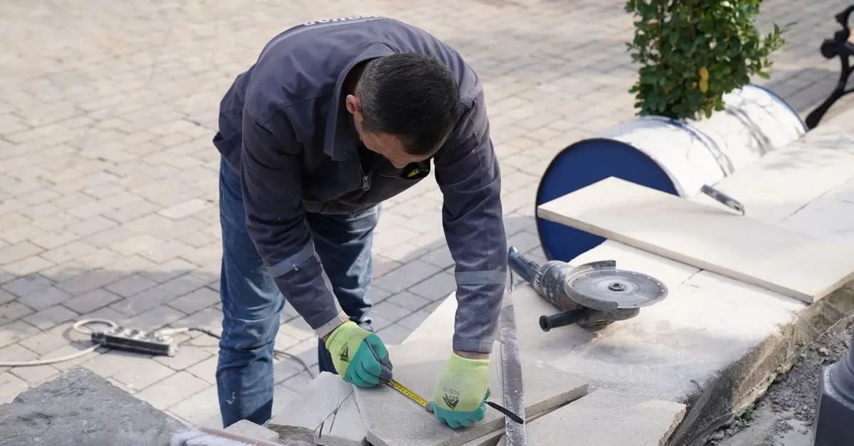 Les Services Essentiels d'un Carreleur Professionnel
